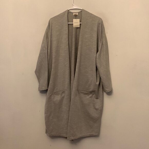 DONNI. Sweaters - DONNI sage white striped front pocket long open cardigan Size OSFA Plus NWT